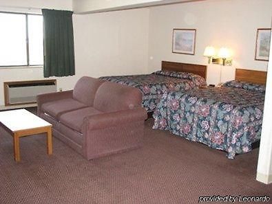 Cobblestone Inn & Suites - Trenton Buitenkant foto